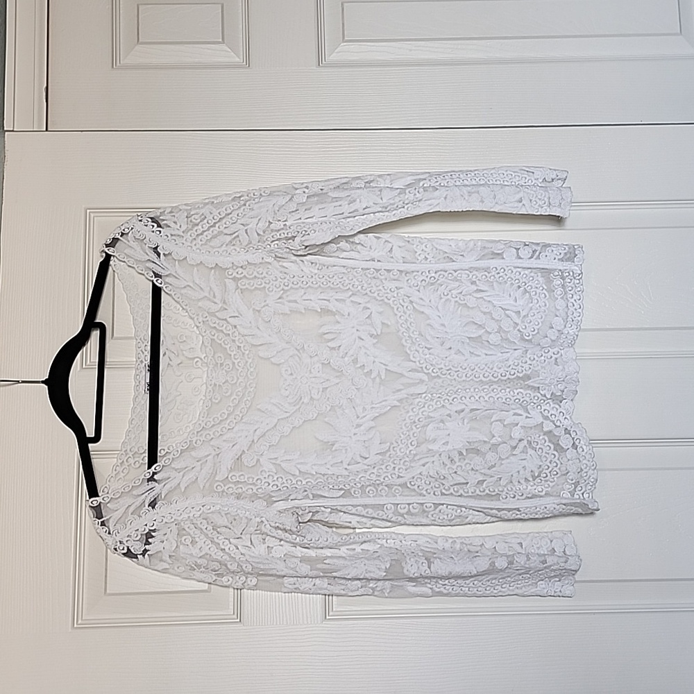 White lace top